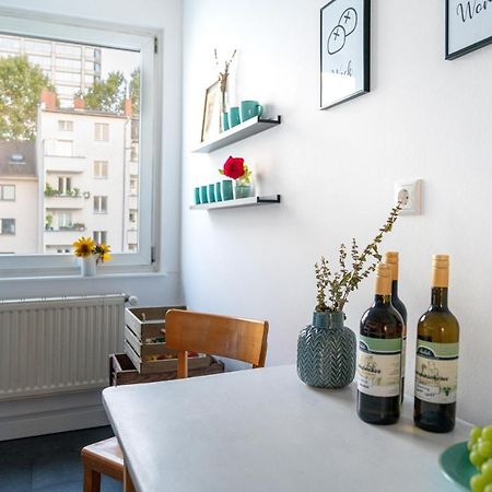 Schone Wohnung In Zentraler Lage ไมนซ์ ภายนอก รูปภาพ